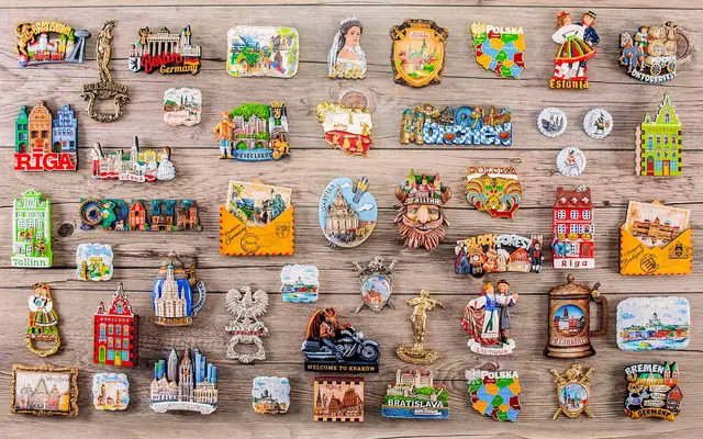 Souvenir Hersteller für Österreich – exklusive Designs für Museen, Touristenshops & Events