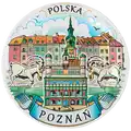 Talerz ceramiczny ścienny 12,5 cm Poznań z ratuszem, koziołkami i kamieniczkami Starego Miasta – kolorowa pamiątka turystyczna hurtowo B2B, POL-MT-172